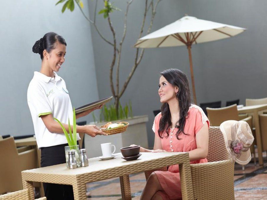 Whiz Hotel Malioboro Jogjacarta Exterior foto