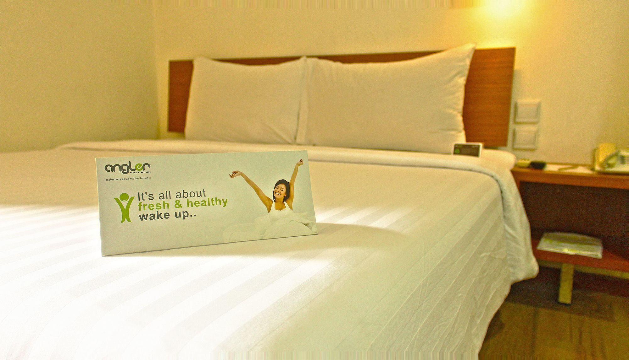 Whiz Hotel Malioboro Jogjacarta Exterior foto