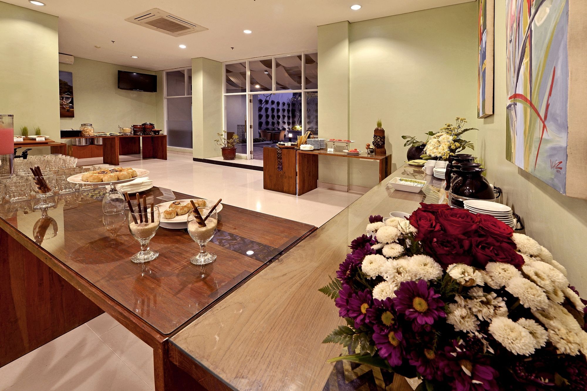 Whiz Hotel Malioboro Jogjacarta Exterior foto